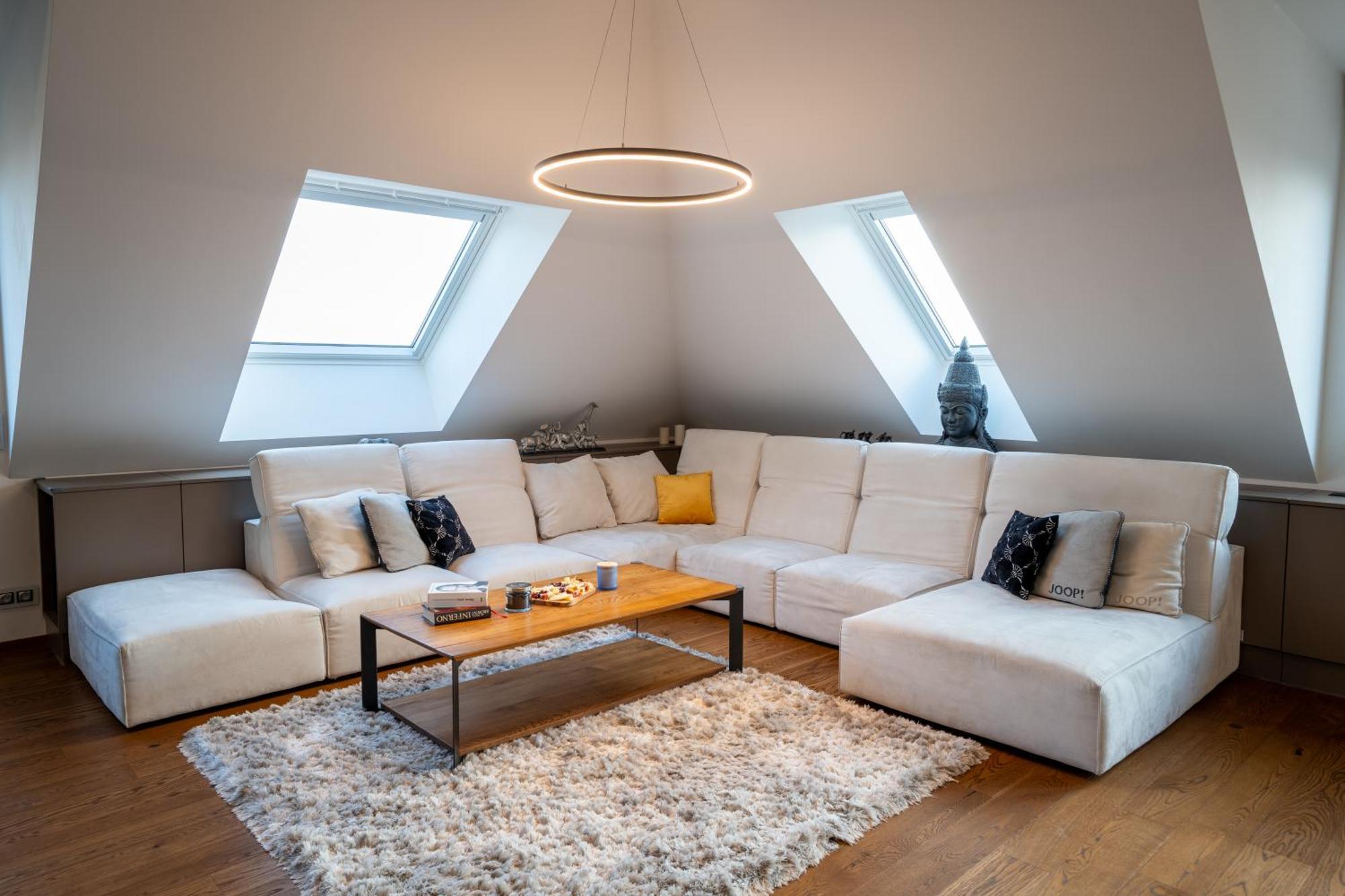 Luxury Rooftop Appartment With Fantastic Views Praha Bagian luar foto