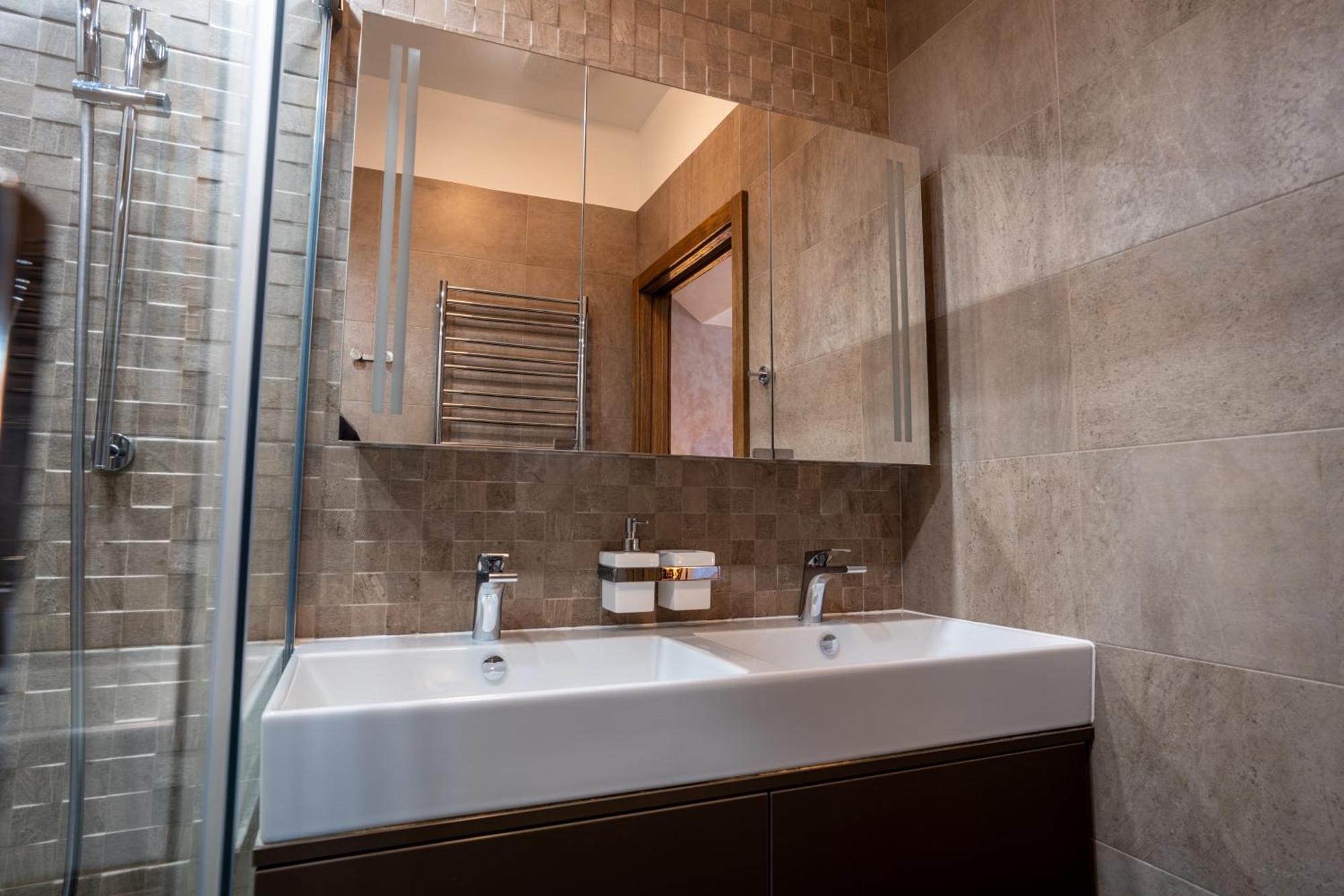 Luxury Rooftop Appartment With Fantastic Views Praha Bagian luar foto